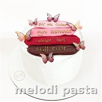 Kelebekli Yazılı Pasta
