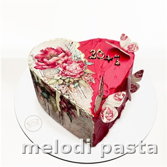 Yazılı Kalp Pasta