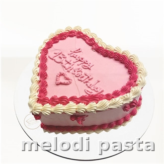 Yazılı Kalp Pasta
