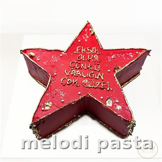 Yazılı Yıldız Pasta