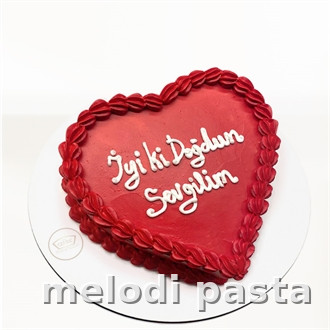 Yazılı Kalp Pasta