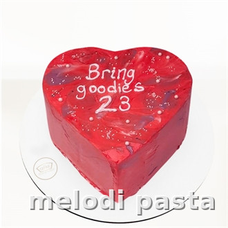Yazılı Kalp Pasta