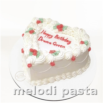 Yazılı Kalp Pasta