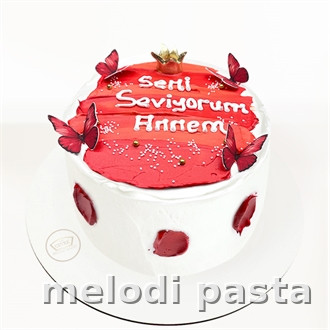 Taçlı Kelebekli Yazılı Pasta