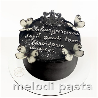 Taçlı Kelebekli Yazılı Pasta