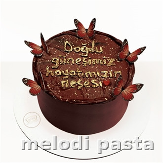 Kelebekli Yazılı Pasta