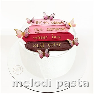 Kelebekli Yazılı Pasta