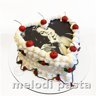 Lana Del Rey Kalp Pasta