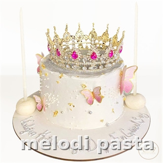 Simli Kelebekli Taç Pasta