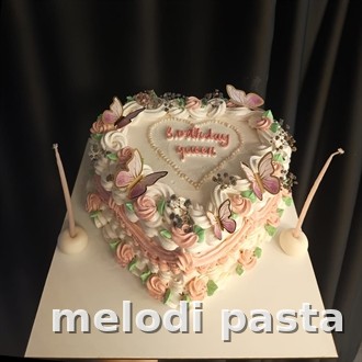 Kalpli Kelebekli Pasta